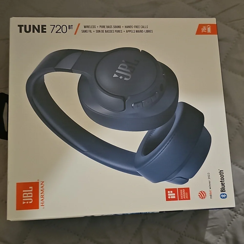 New JBL Tune 720BT- Wireless Over-Ear Headphones 76H Foldable Lightweight Blue - Picture 11 of 12